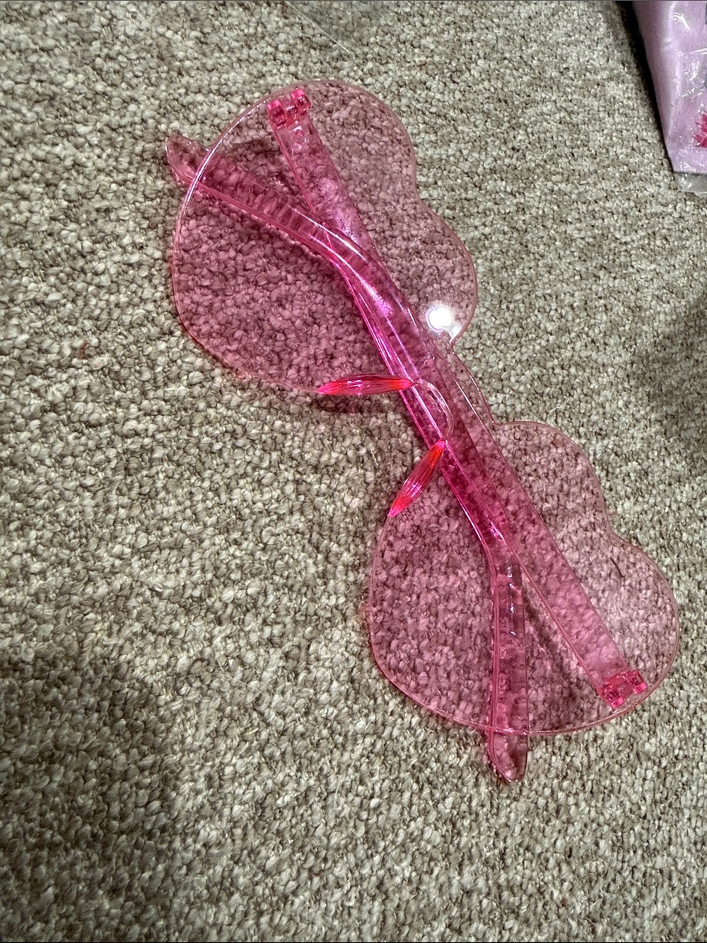 Novelty Pink Heart Sunglasses